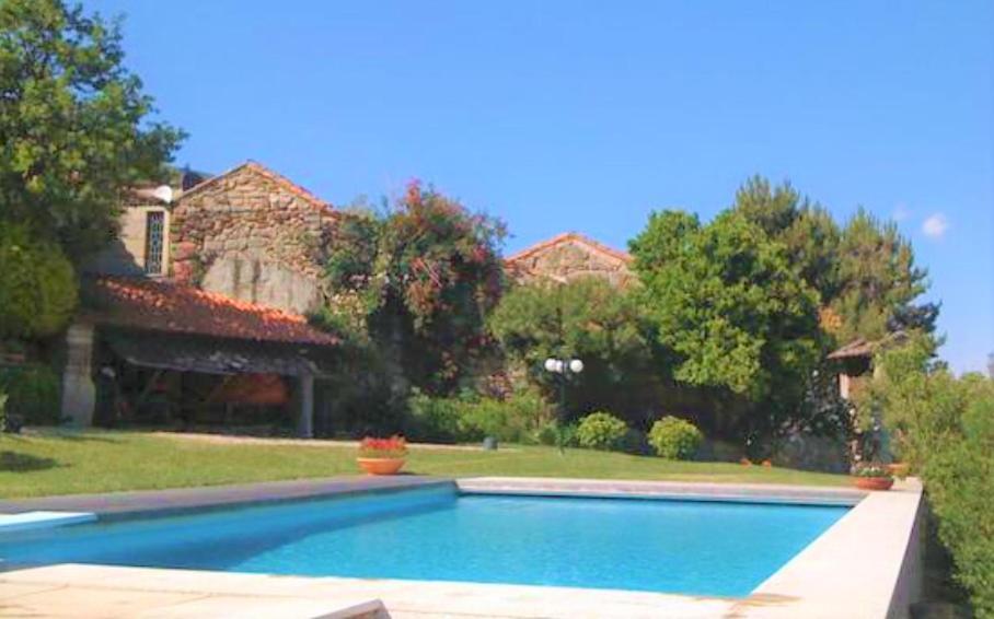 Bragado Casa Da Pedra - Turismo Rural מראה חיצוני תמונה