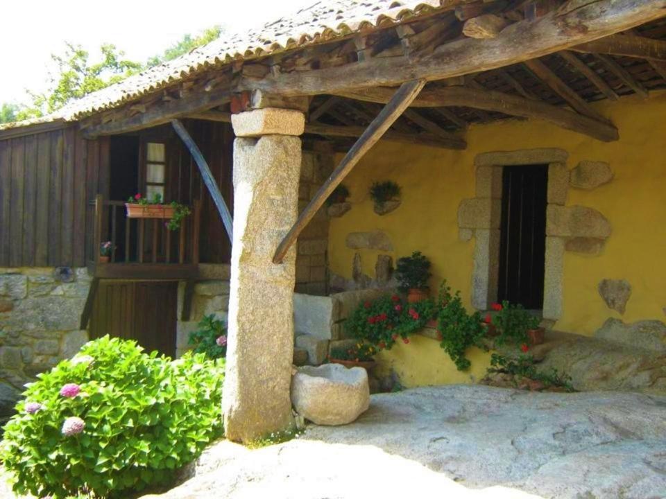 Bragado Casa Da Pedra - Turismo Rural מראה חיצוני תמונה